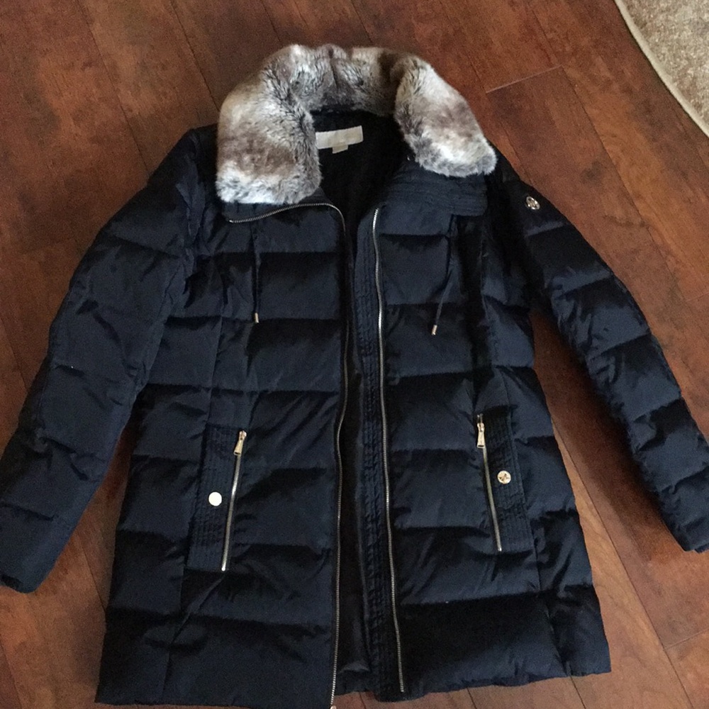 Michael Kors Black puffer coat, M